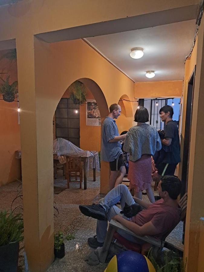 Esperanza Hostel Antigua Buitenkant foto