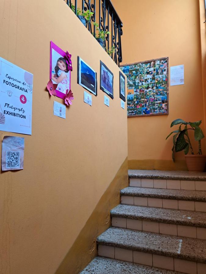 Esperanza Hostel Antigua Buitenkant foto